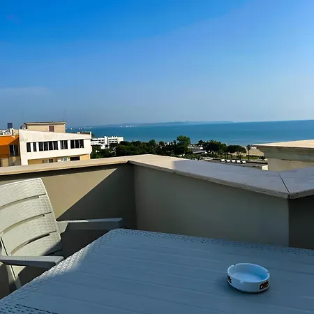 Yellow Building Durres Exterior photo